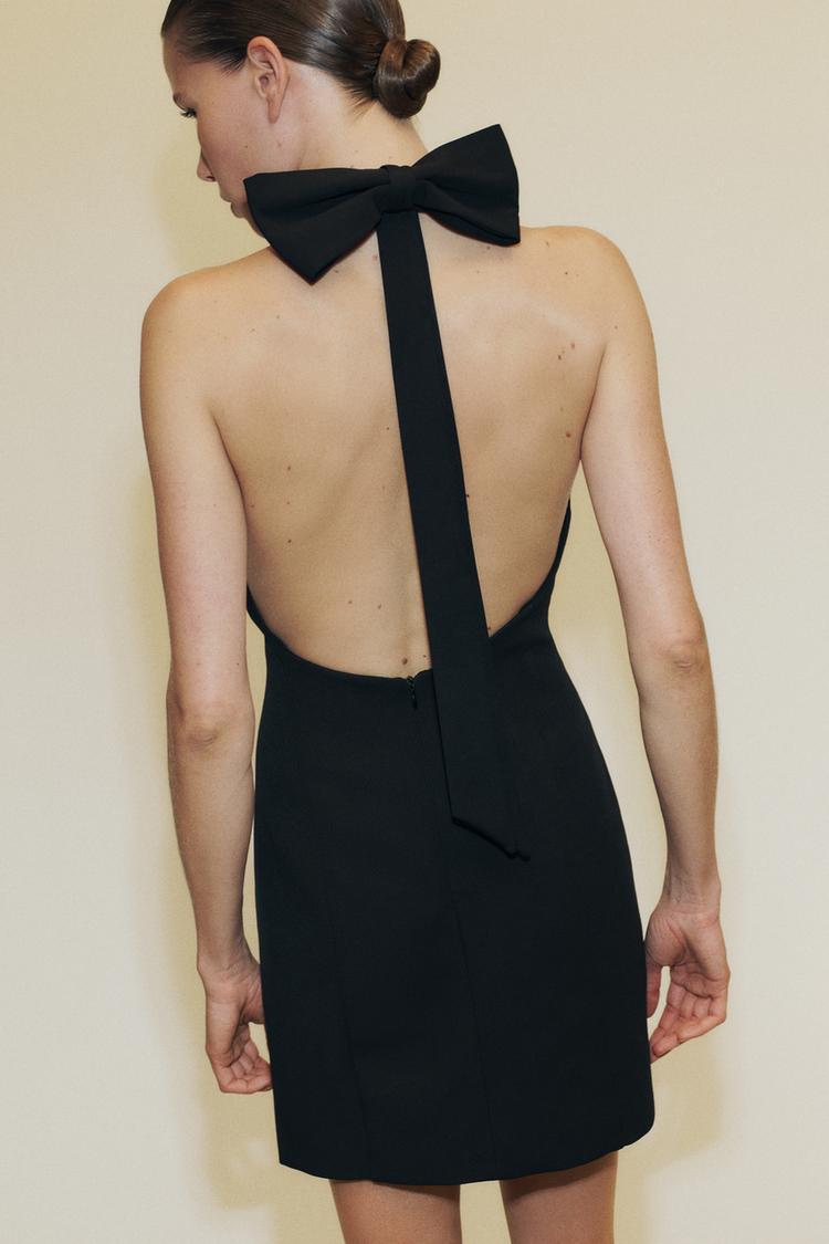 Vestido negro Zara