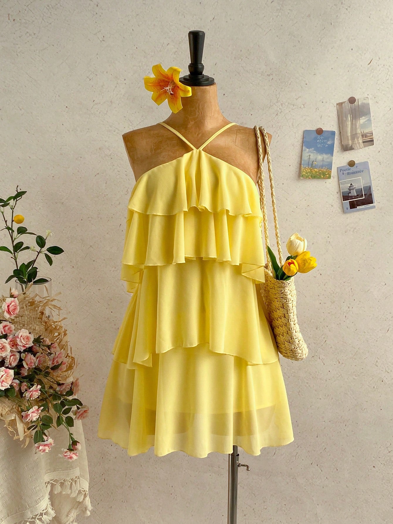 Vestido amarillo volantes