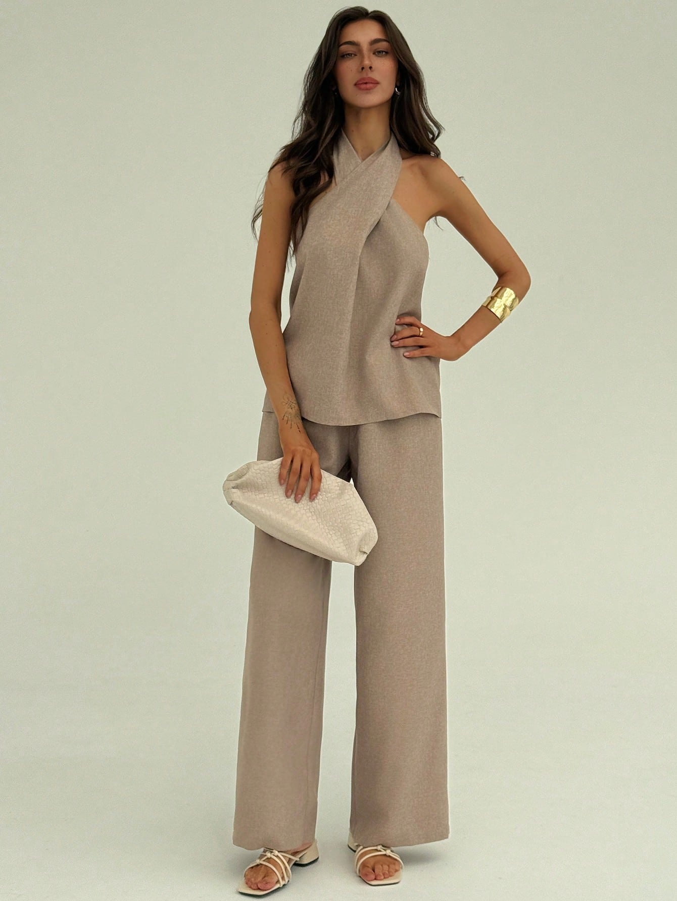 Conjunto beige