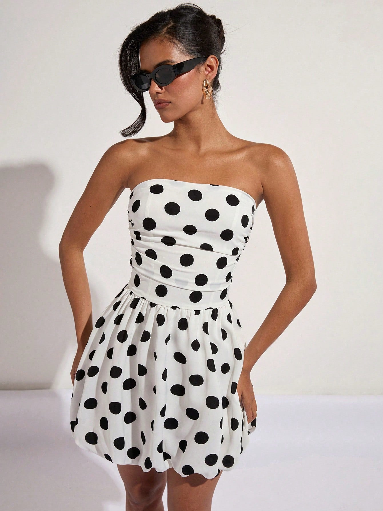 Vestido lunares