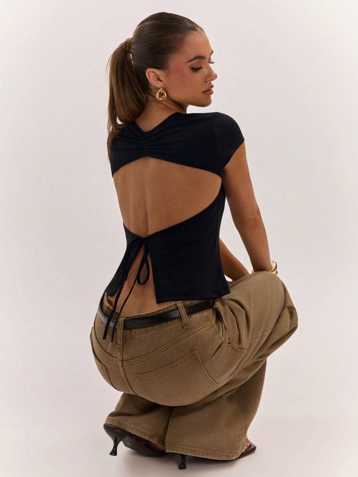 Top backless negro