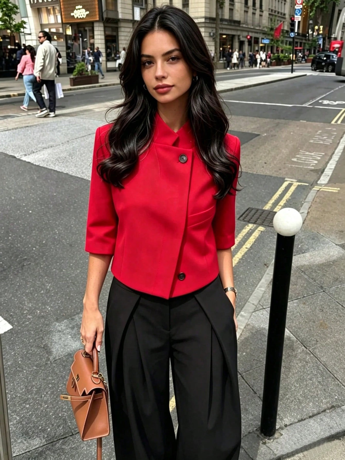 Blazer rojo asimetrico